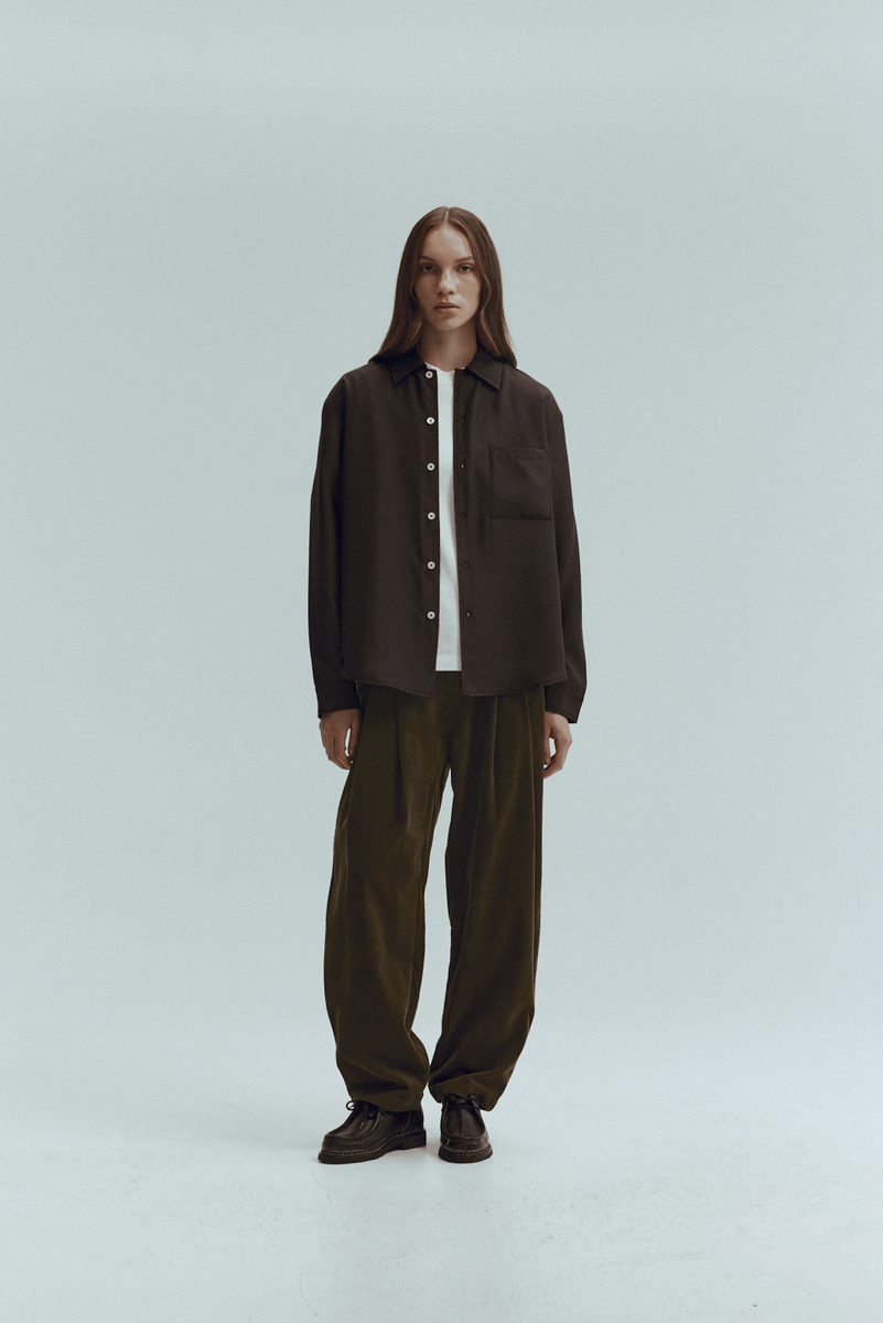 Porter James Pants オリーブ スラックス Tailored Pleated Trousers – Olive Corduroy | Porter James