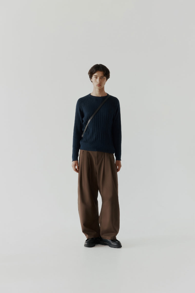 Dart-Knee Pleated Trousers