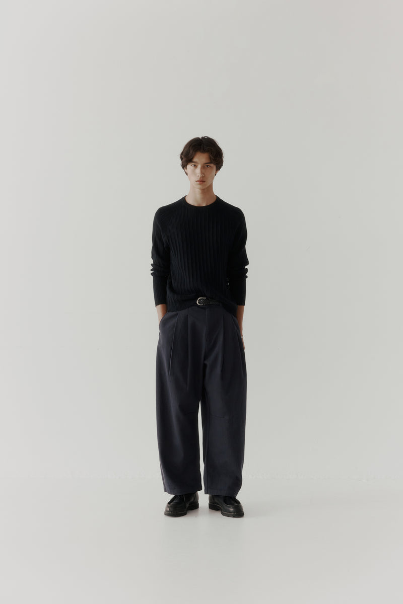 Dart-Knee Pleated Trousers